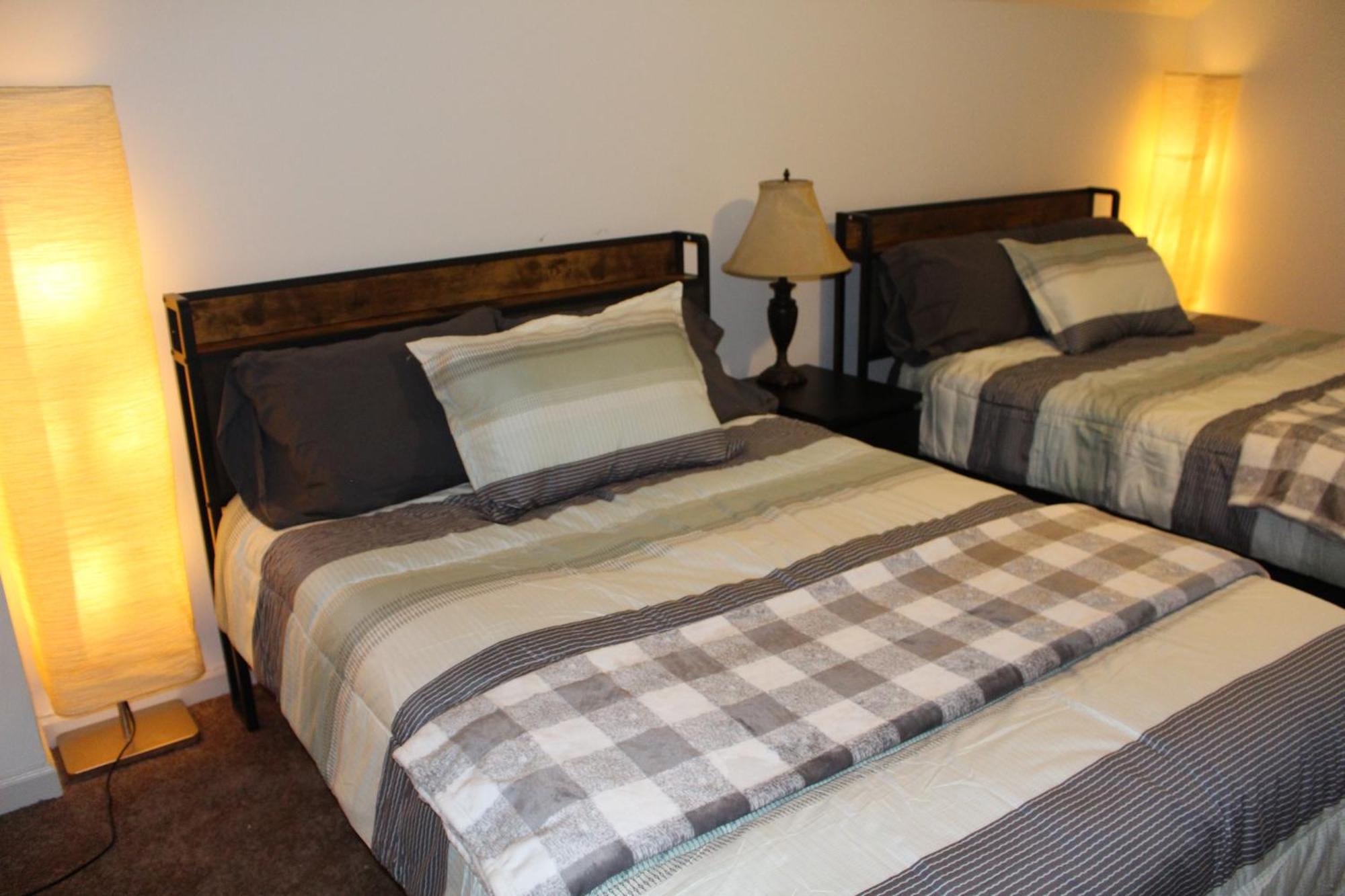 Shared Guest House With Private Rooms Atlanta Exterior photo